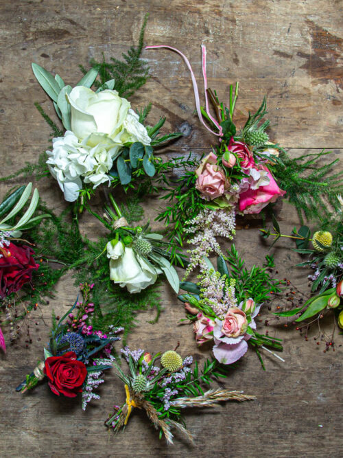 Buttonholes, Corsages & Hair Accessories